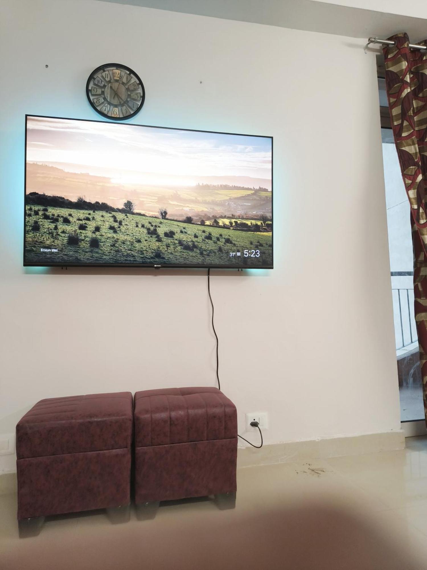 Sector143 Advant: Spacious 2BHK Near Tech Parks Noida Exterior photo